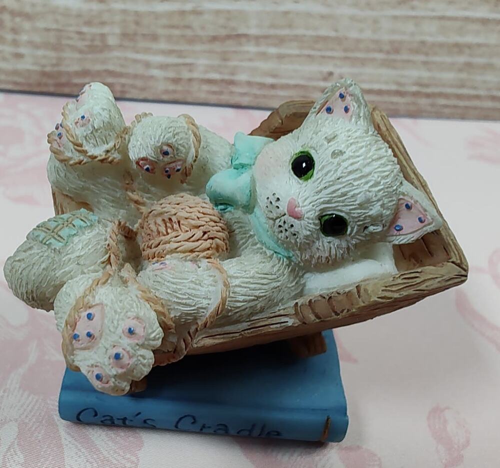 Calico Kittens by Patricia Hillman & Enesco Cat's Cradle #488690 1998